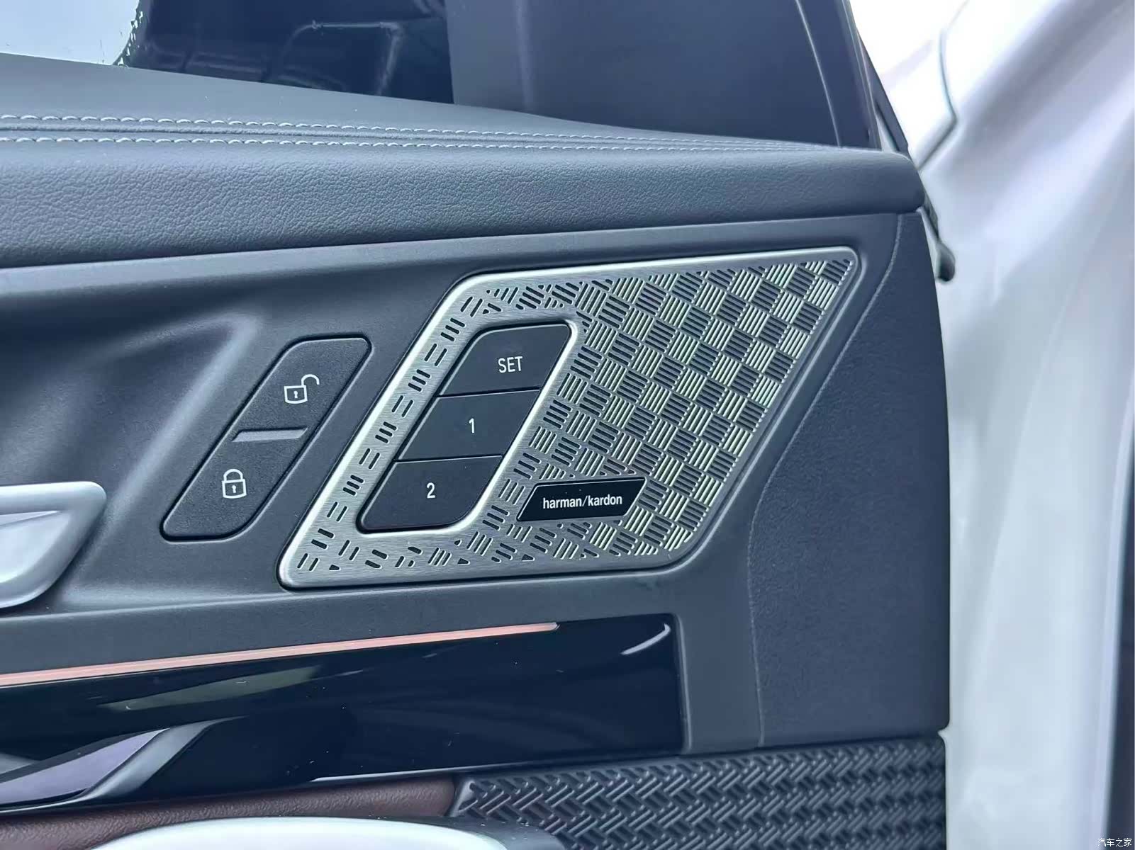 BMW X1, 2024 8