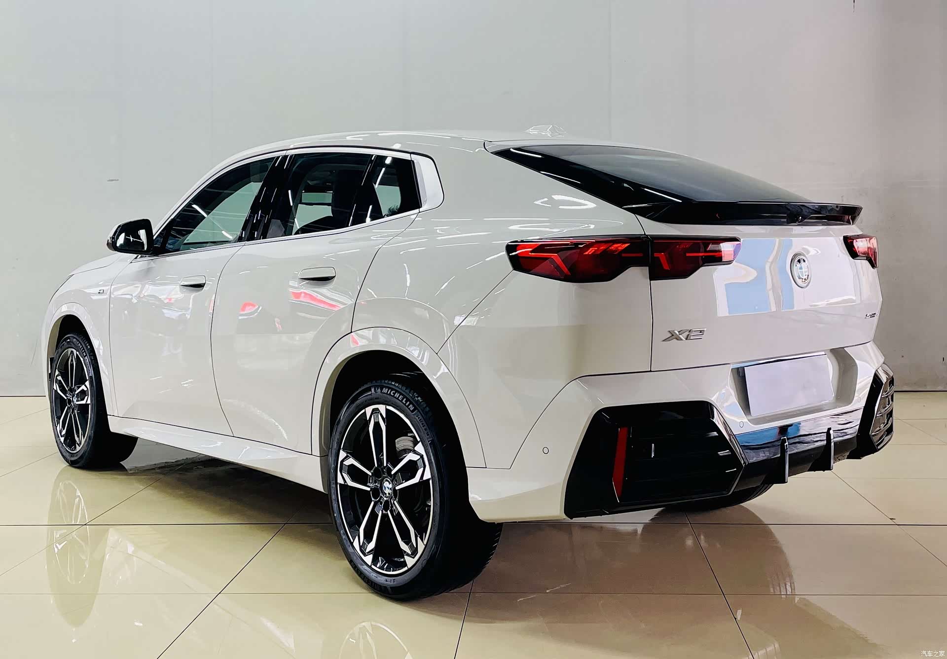 BMW X2, 2025 8