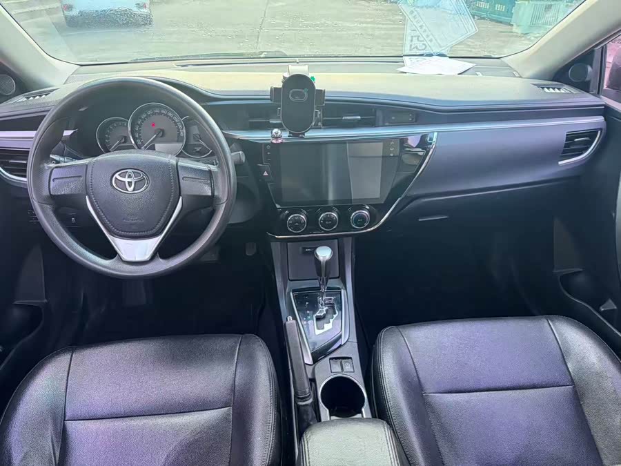 Toyota Corolla 2016, фото 8