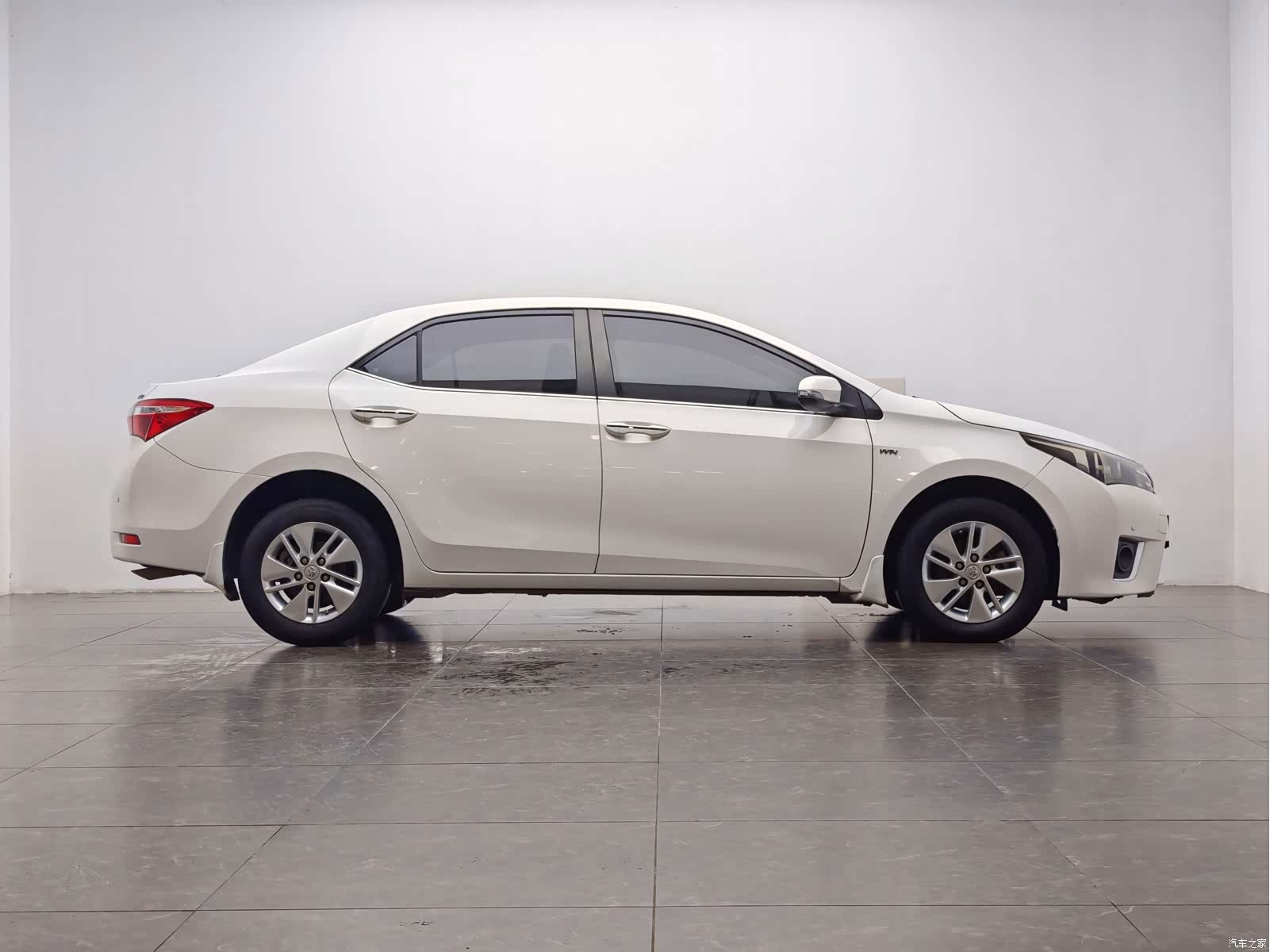 Toyota Corolla, 2015 10