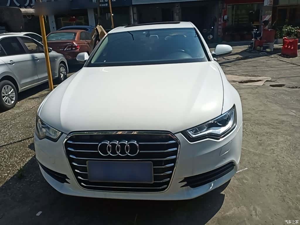 Audi A6L, 2014 3