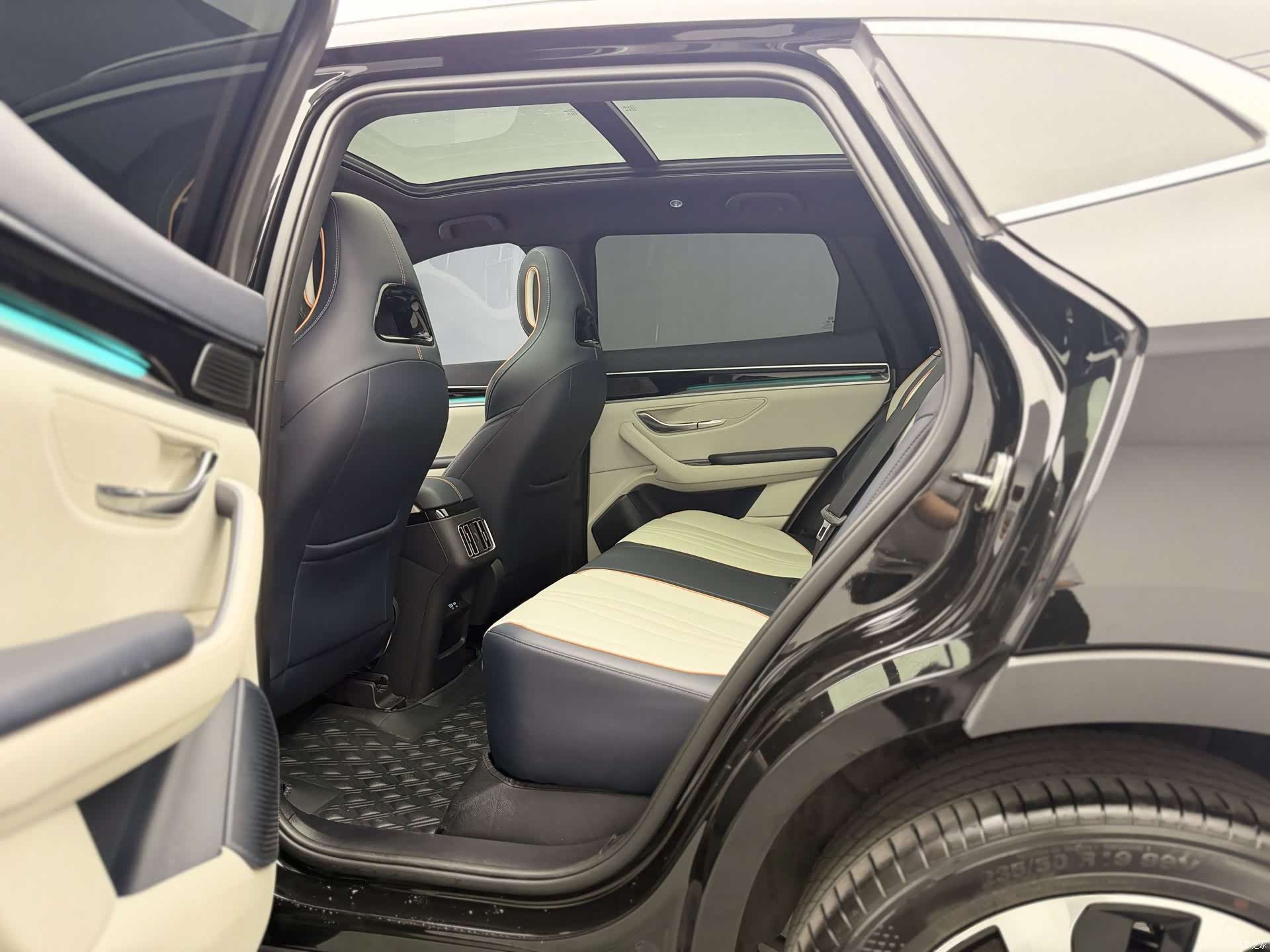 BYD Song, 2024 13