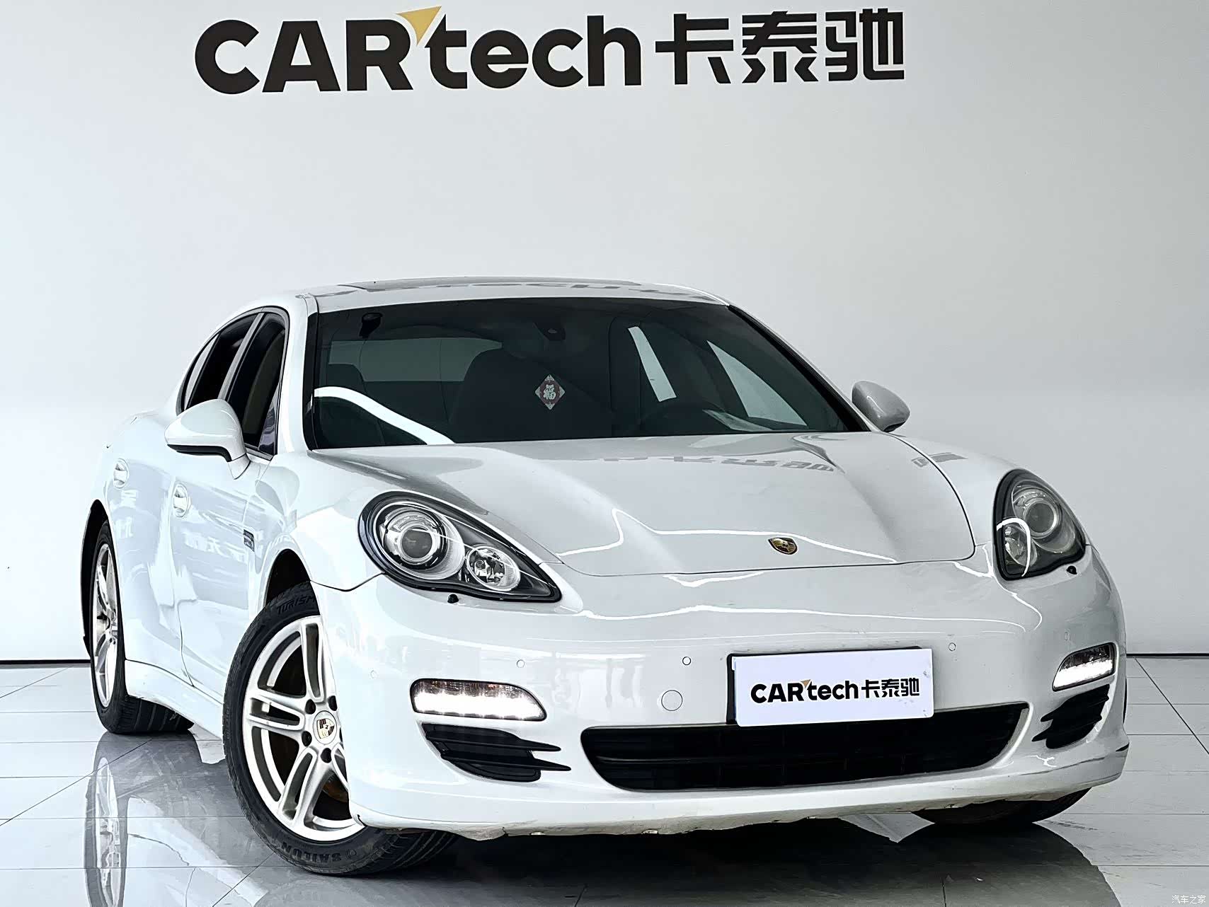 Porsche Panamera, 2012 3