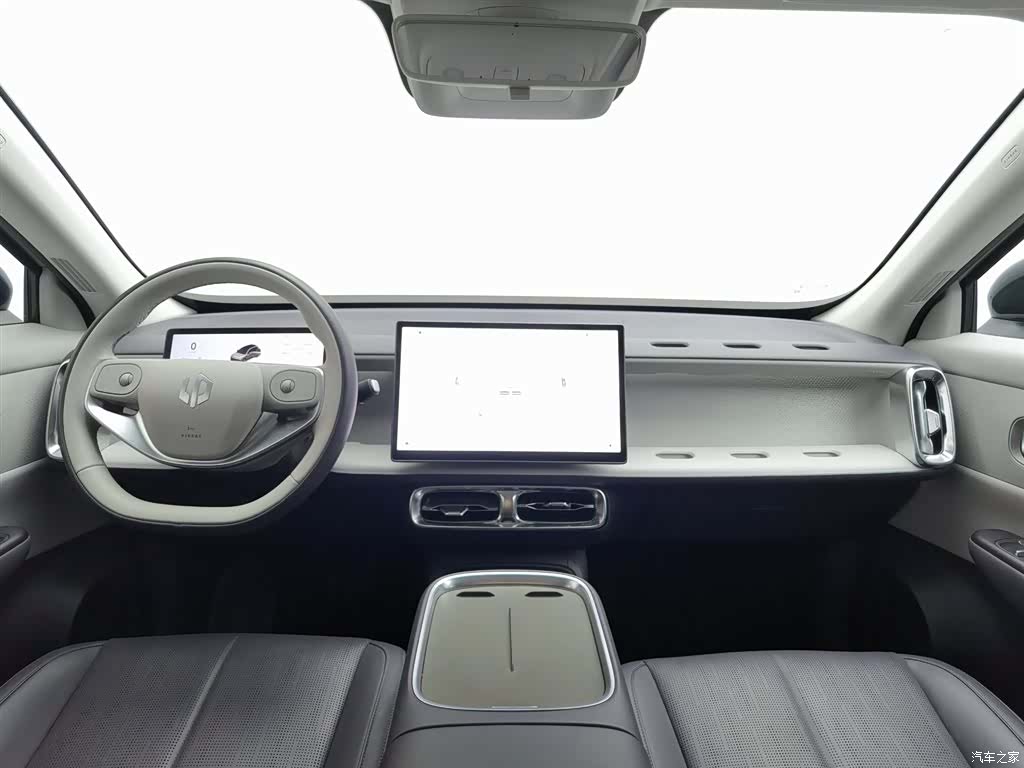 Leapmotor B10, 2025 все фото