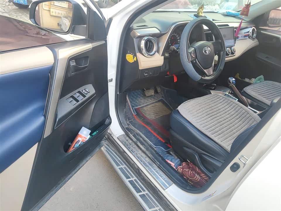 Toyota RAV4 Rongfang