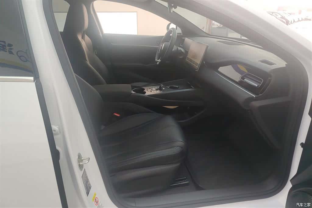 BYD Seal, 2025 8
