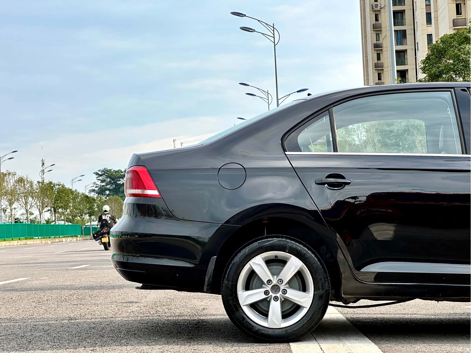 Volkswagen Santana, 2015 11