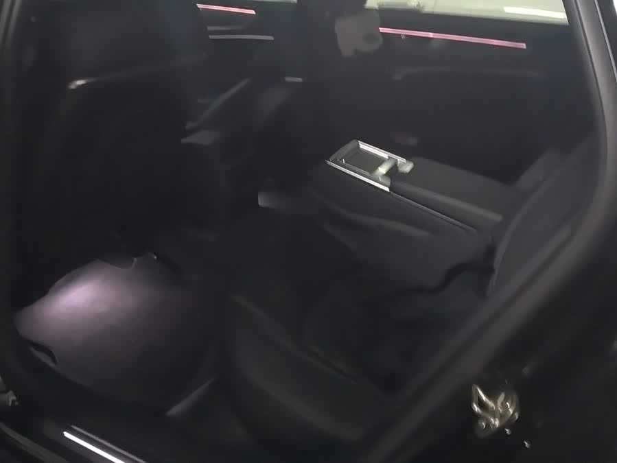 Audi A6L 2025, фото 11