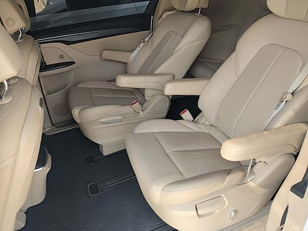 Buick GL8, 2023 17