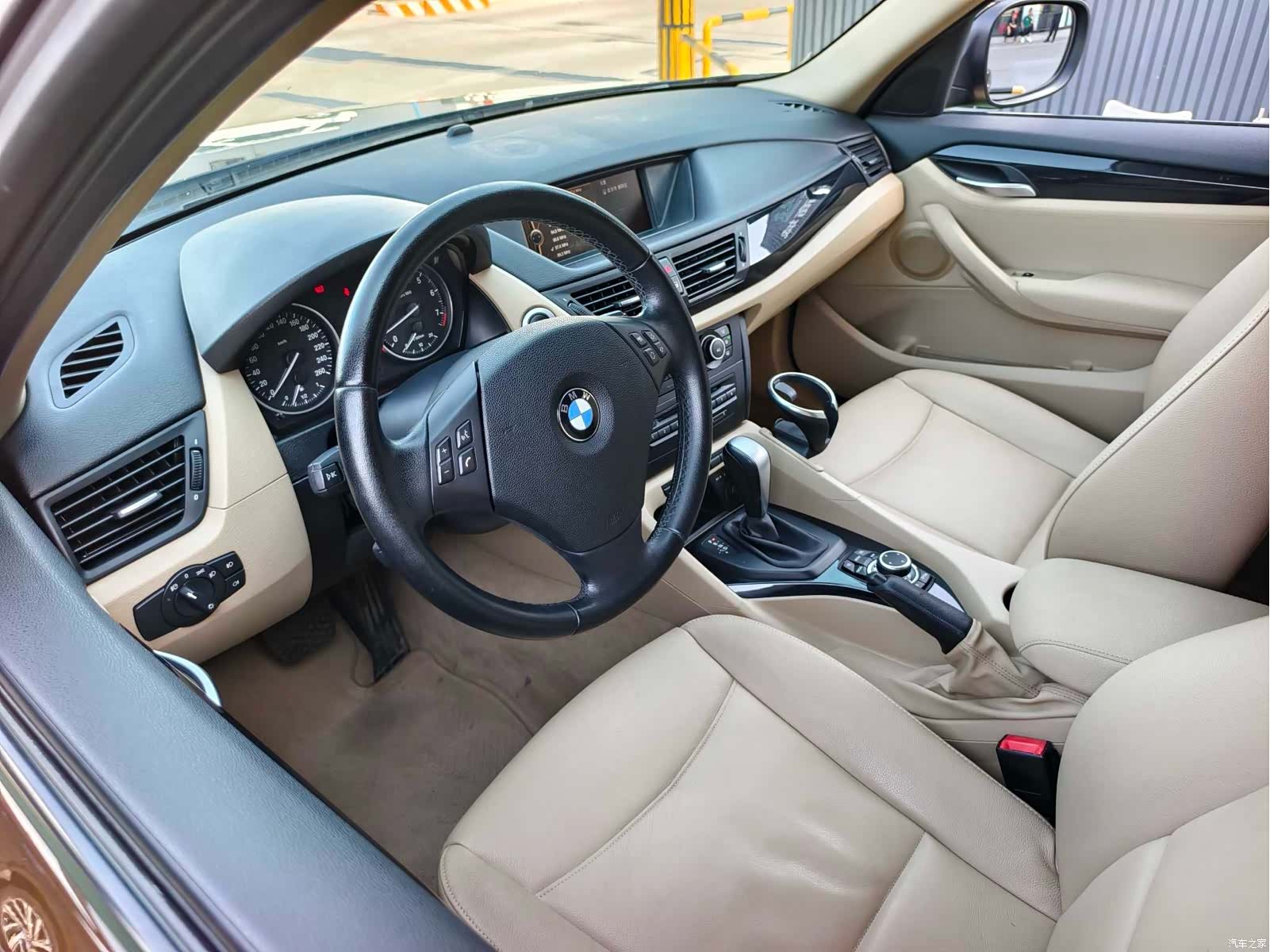 BMW X1, 2011 16