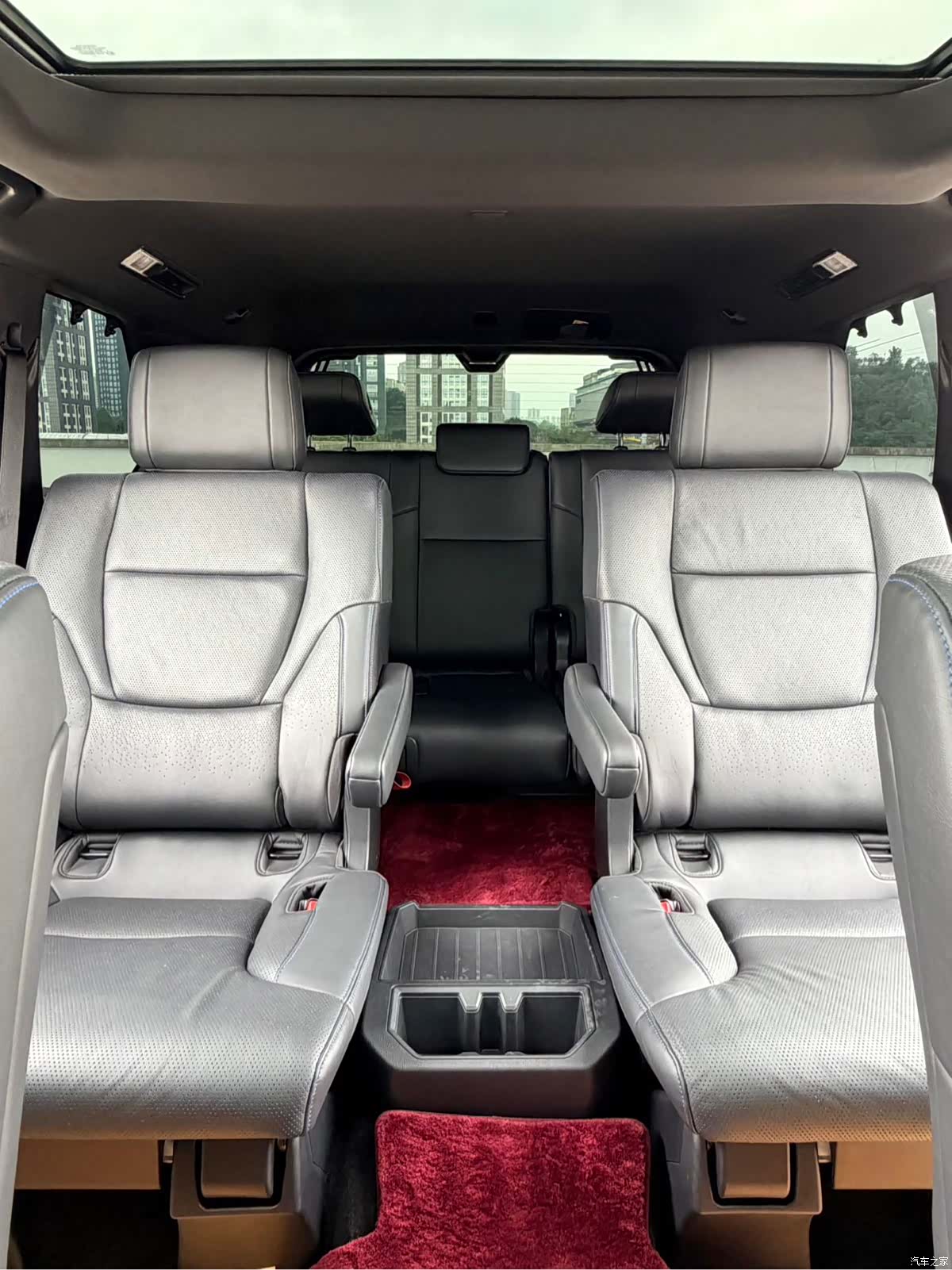 Toyota Sequoia, 2023 13