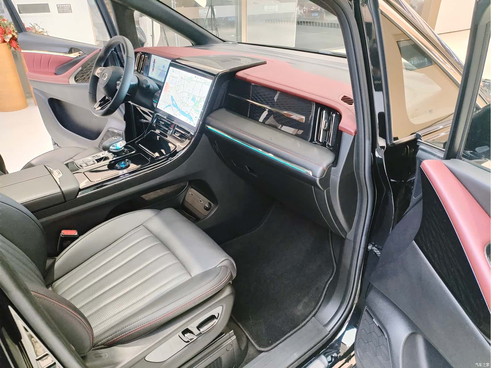 Trumpchi E9, 2026 9