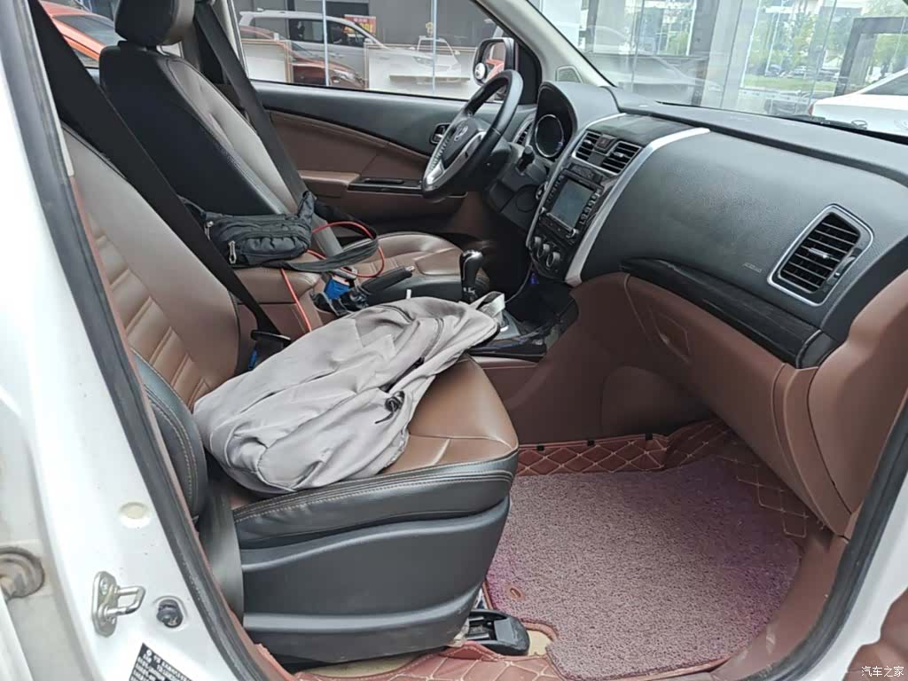 DongFeng SX6, 2017 25