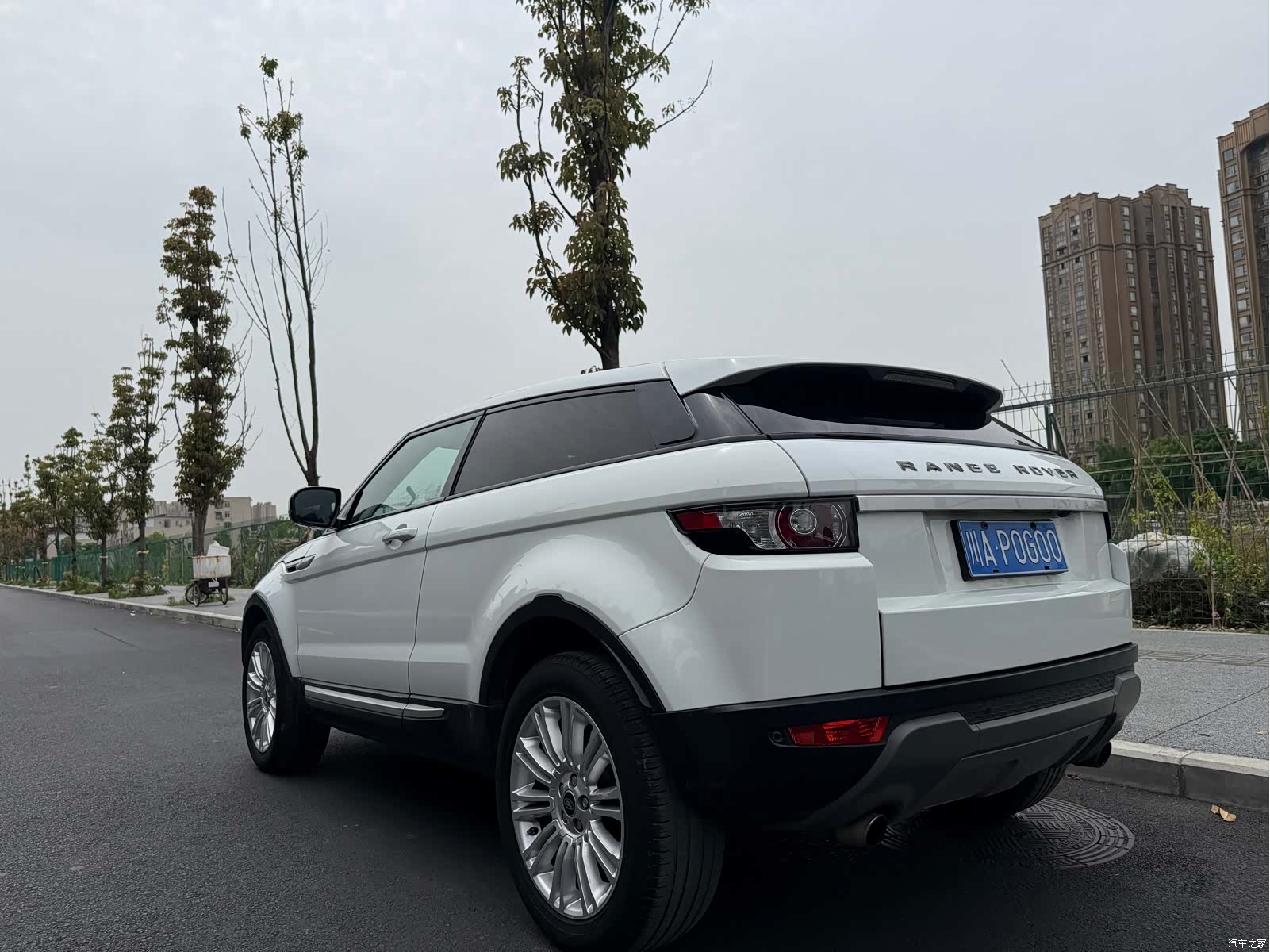 Land Rover Range Rover, 2013 20