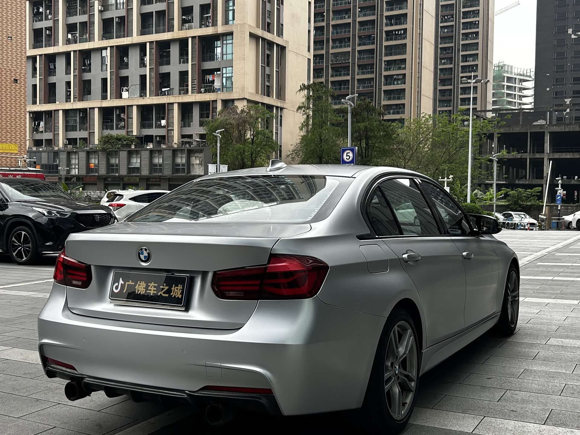 BMW 3 Series, 2018 7