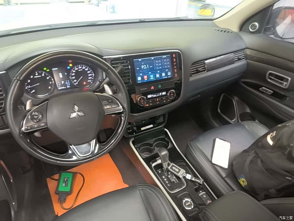 Mitsubishi Outlander, 2020 13