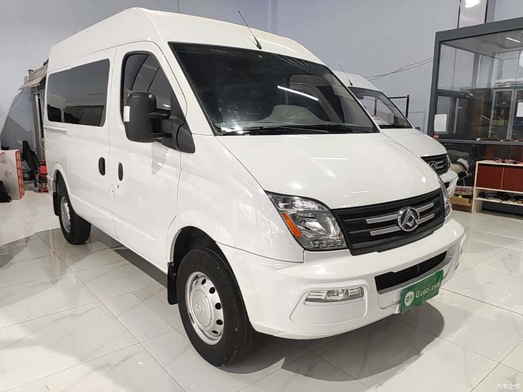 Maxus V80, 2023 22