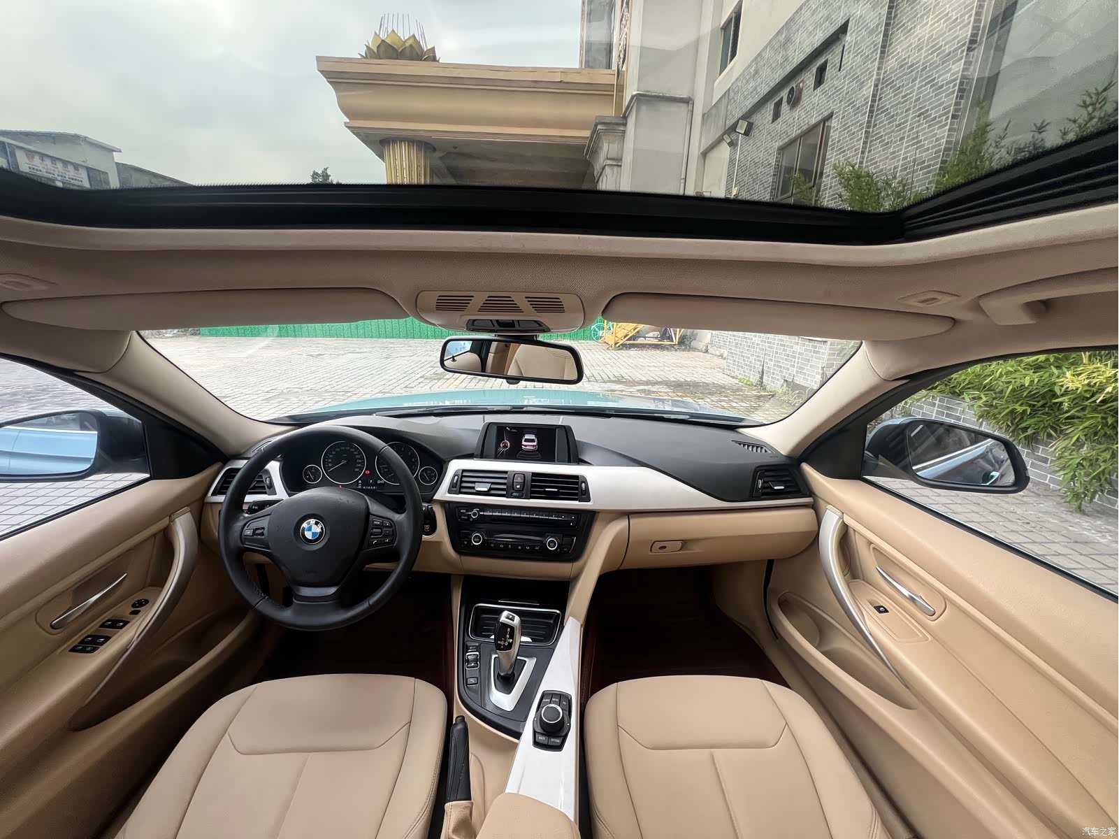 BMW 3 Series, 2015 13