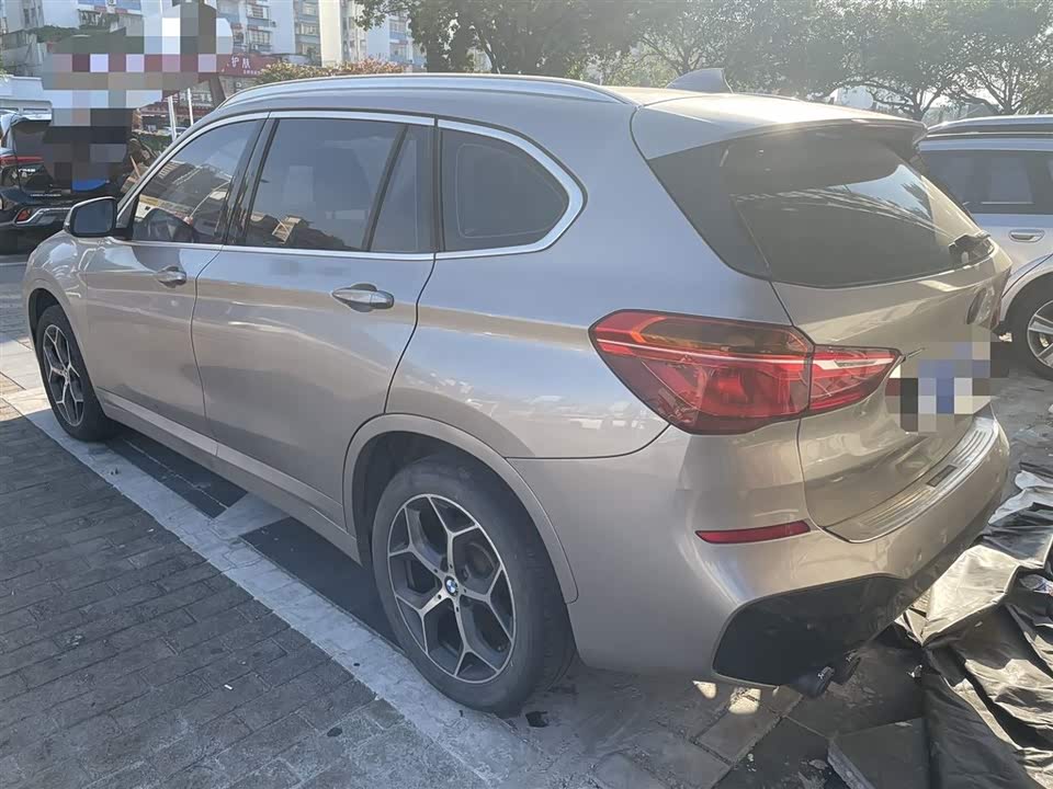 BMW X1