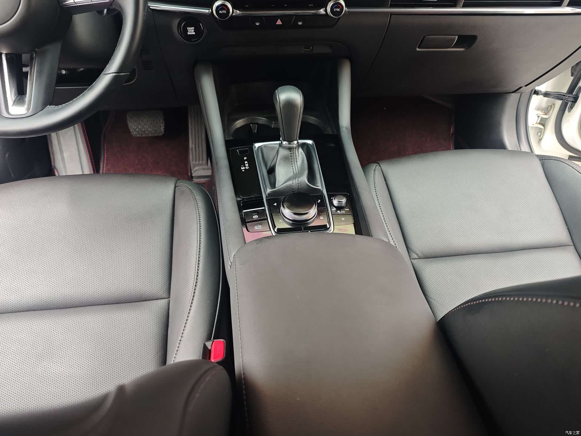 Mazda Mazda3, 2023 14