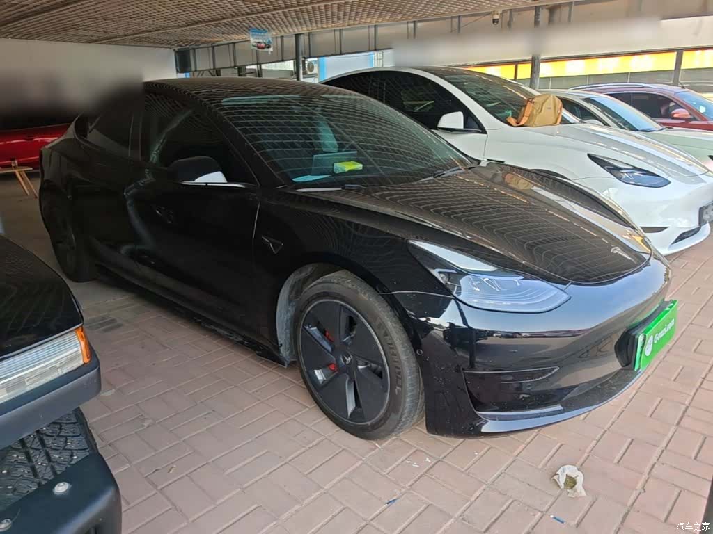 Tesla Model 3, 2023 4