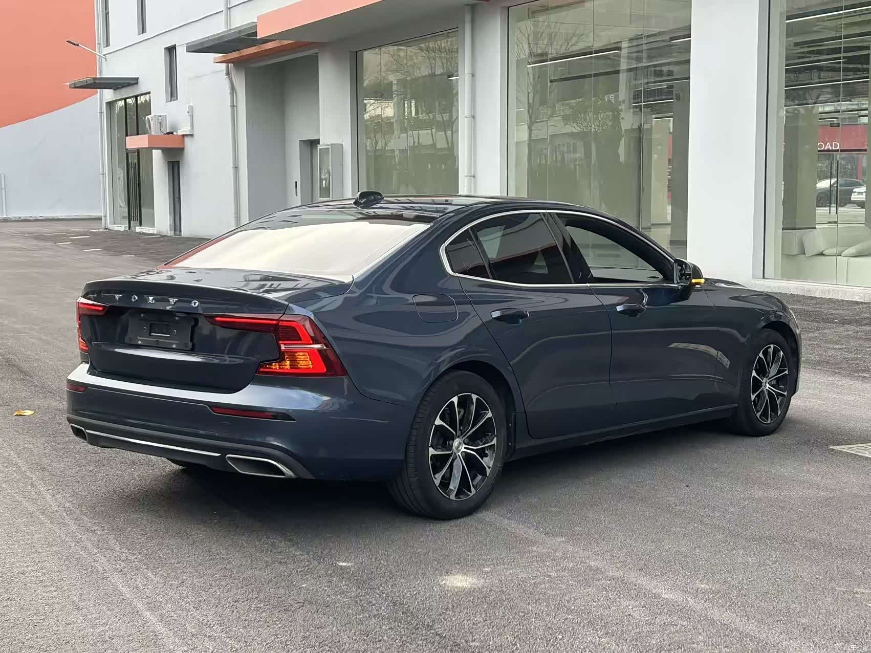 Volvo S60, 2021 12