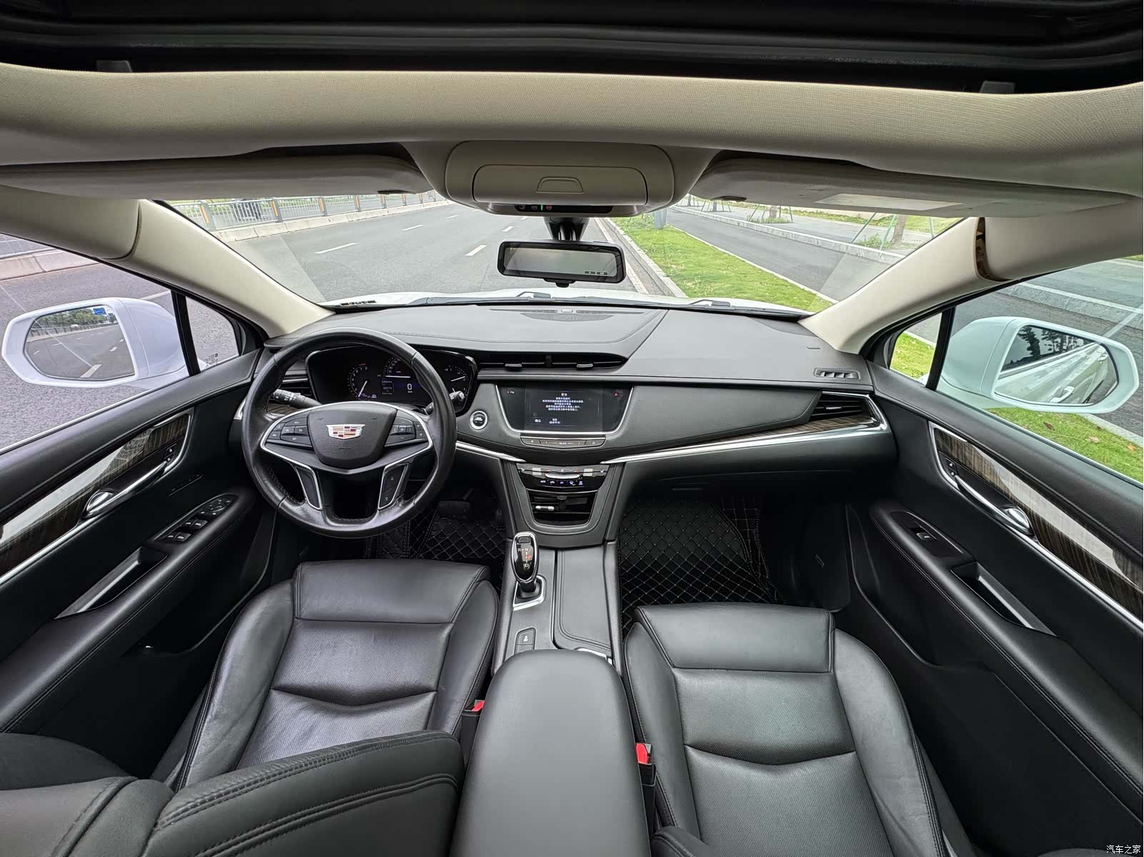 Cadillac XT5, 2017 все фото