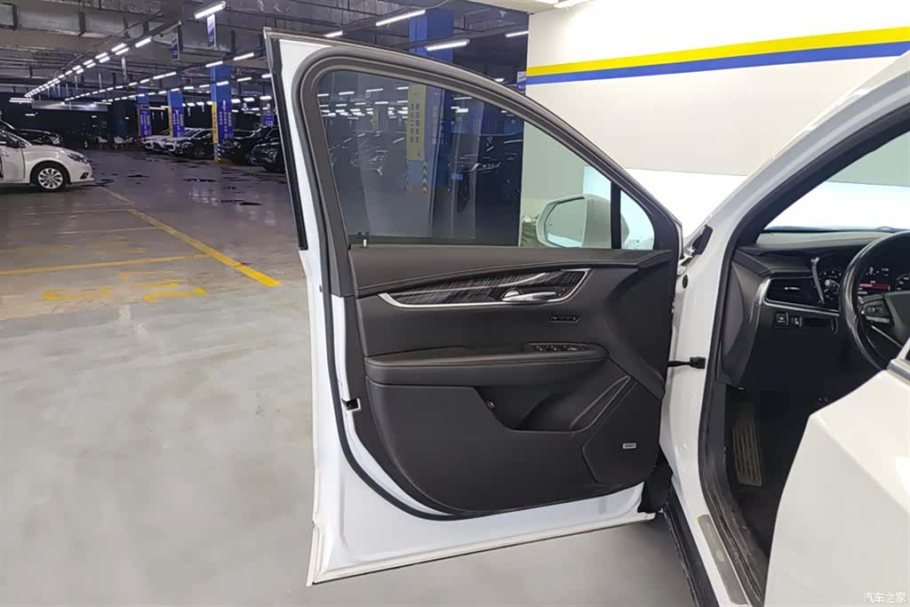 Cadillac XT6, 2022 7