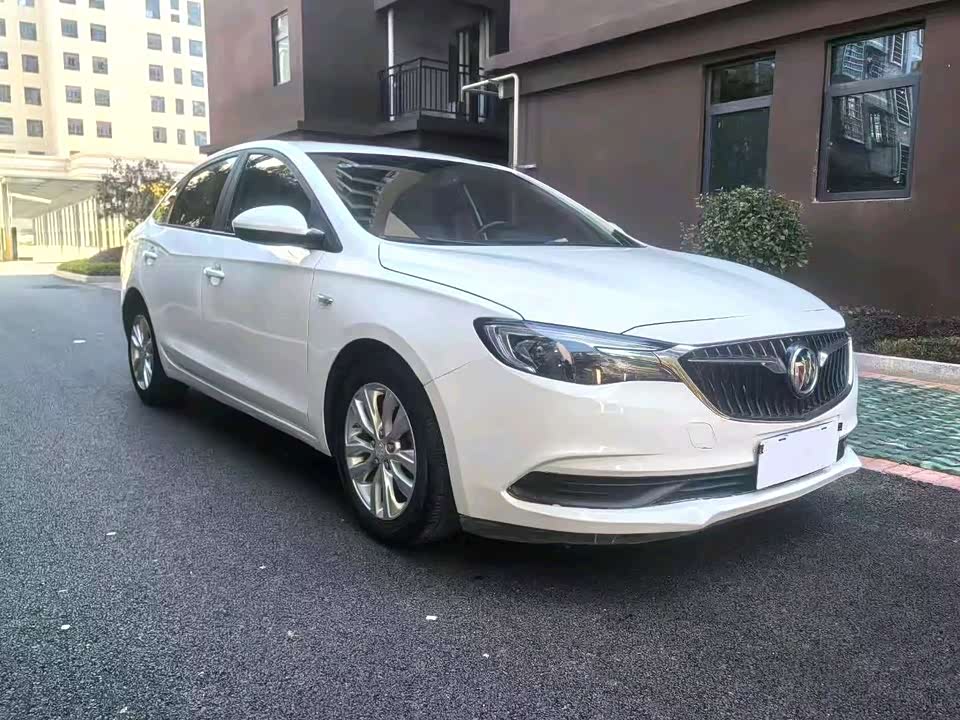 Buick Yinglang