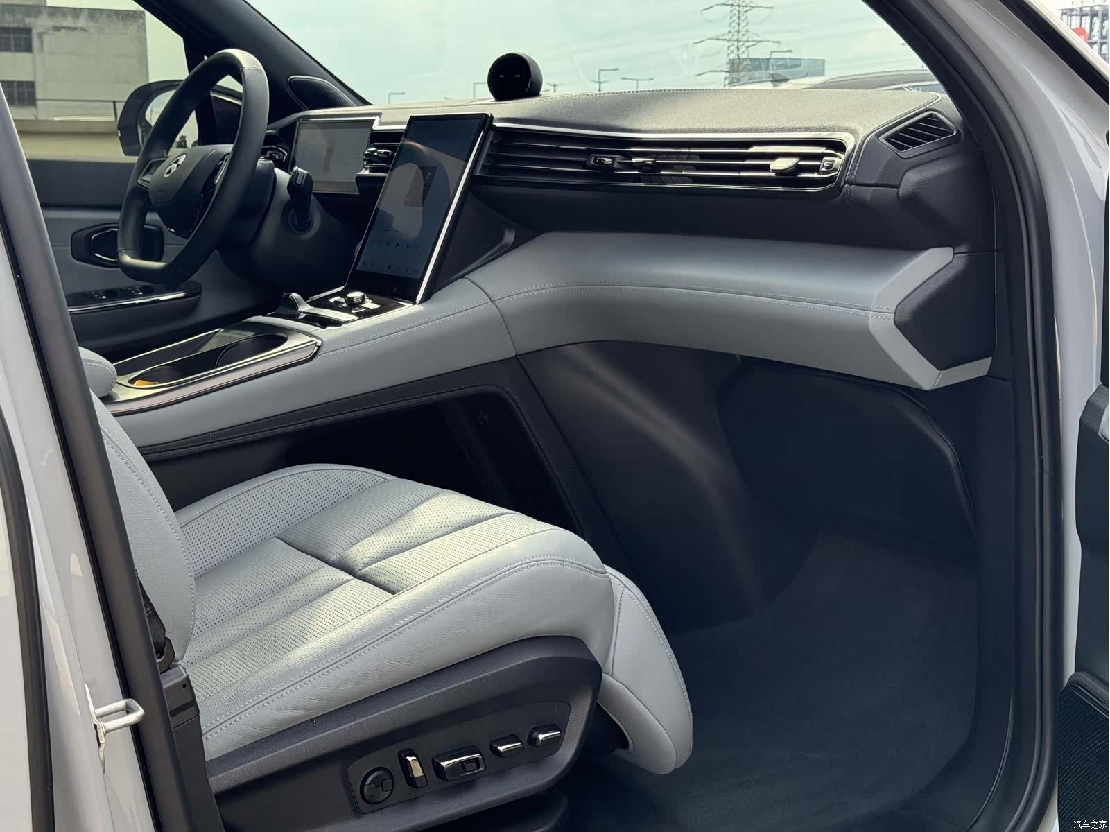 NIO ES8, 2023 10