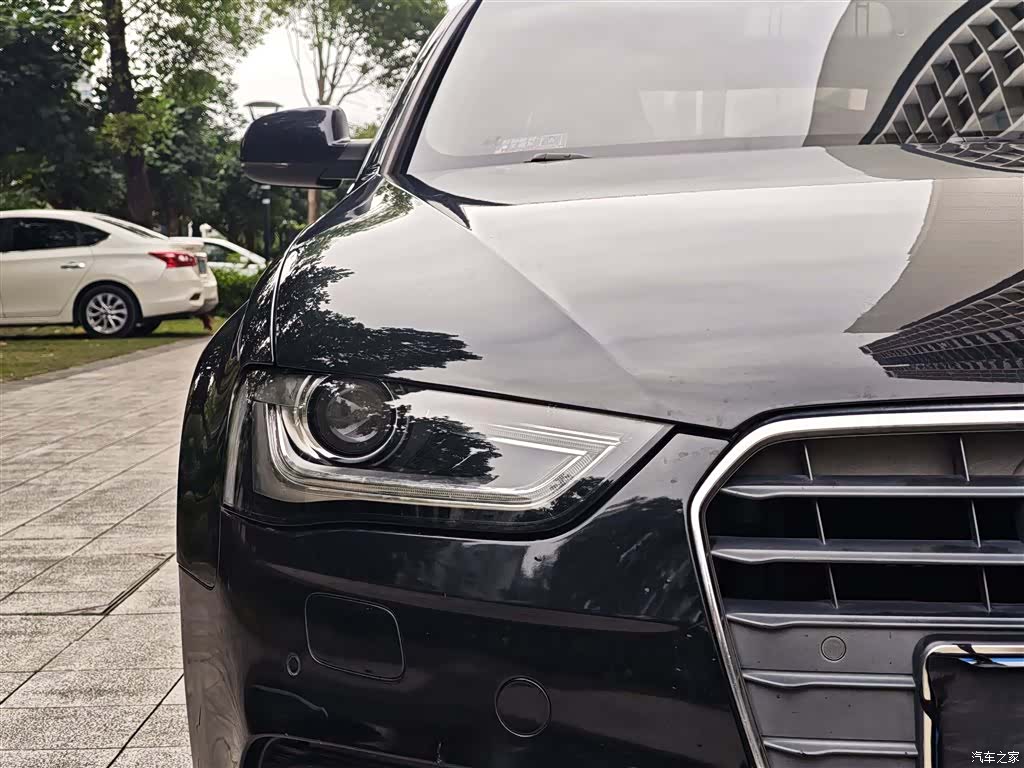 Audi A4L, 2013 4