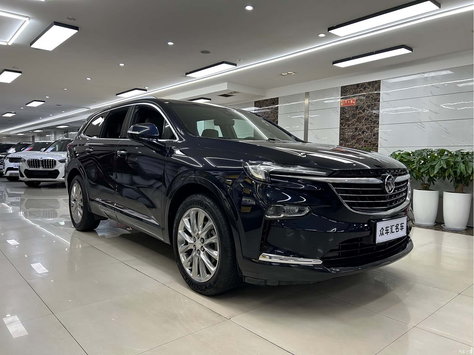 Buick Enclave, 2022 3