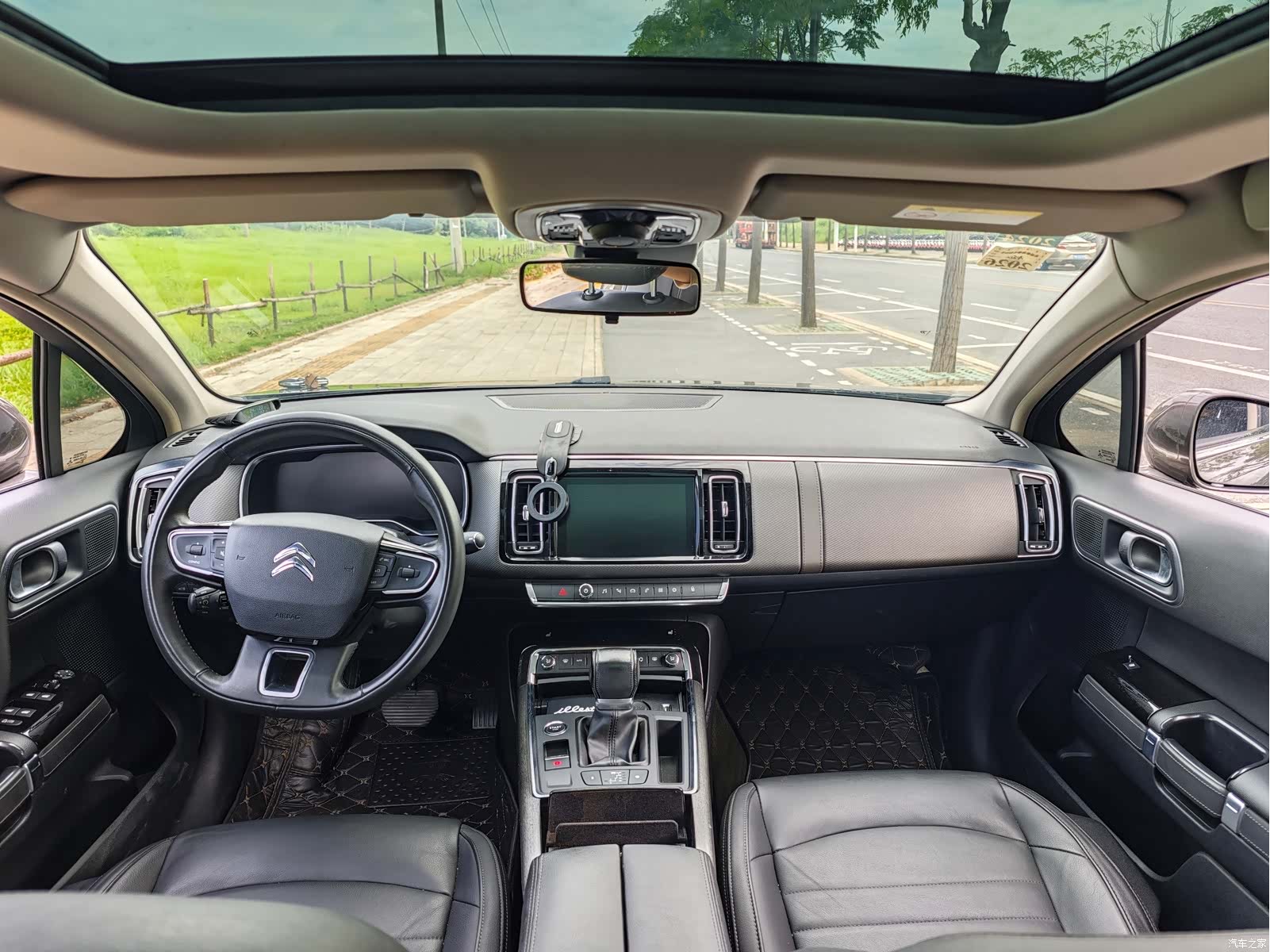 Citroen C6, 2018 4