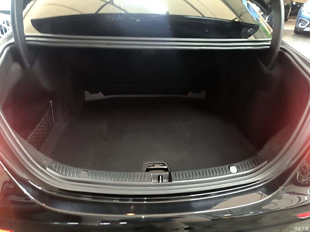 Mercedes-Benz E-Class, 2017 19