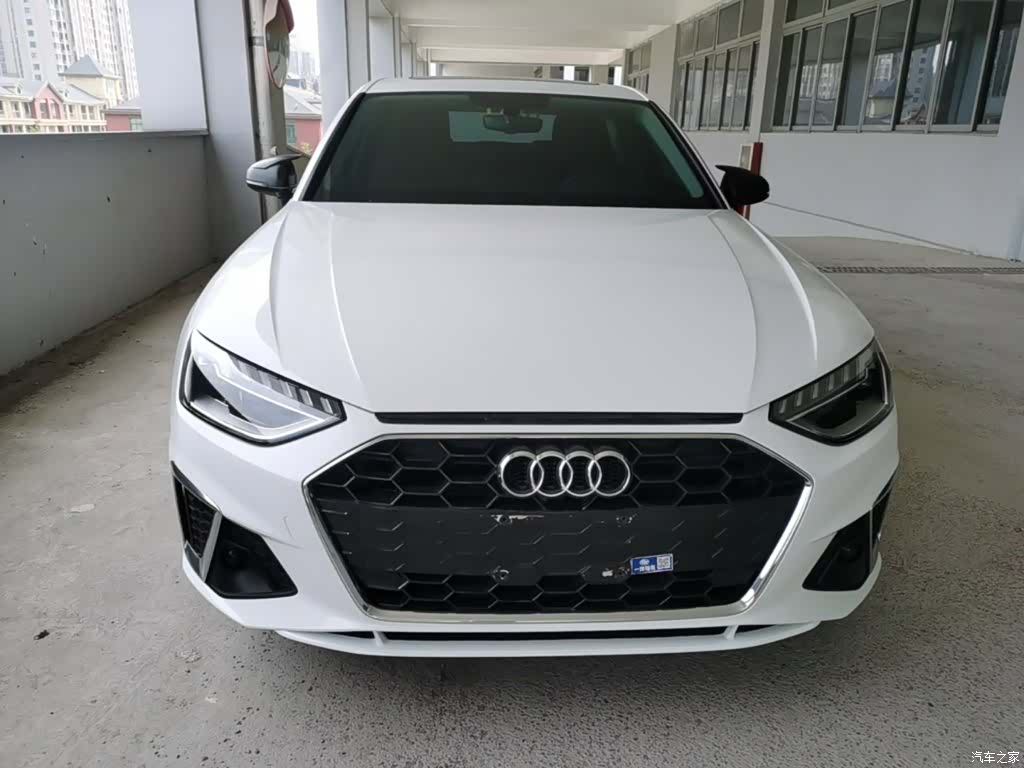 Audi A4L, 2022 3