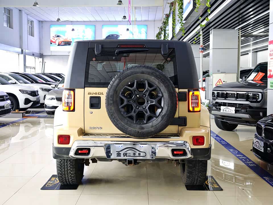 Beijing BJ40