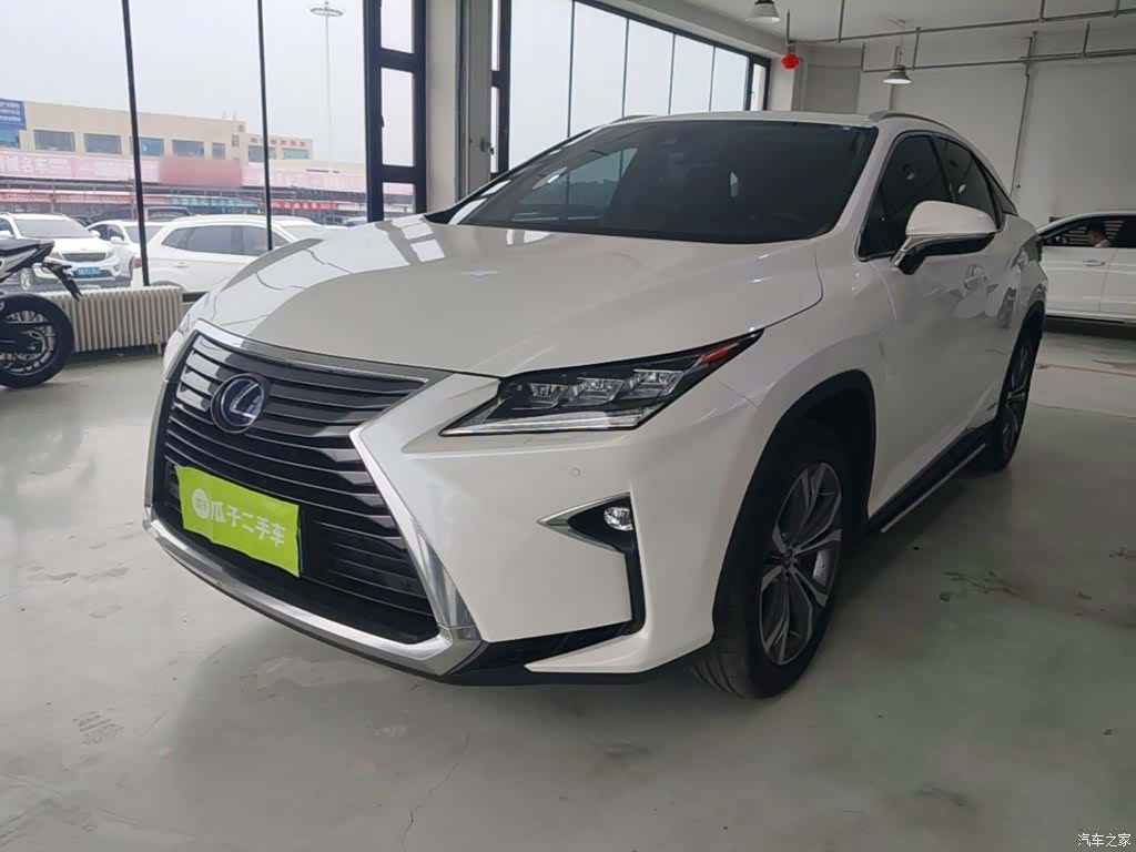 Lexus RX, 2018 2