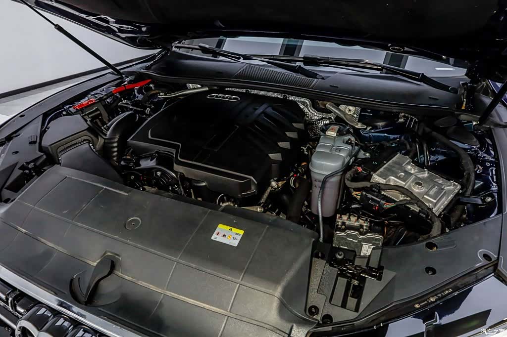 Audi A7L, 2024 24