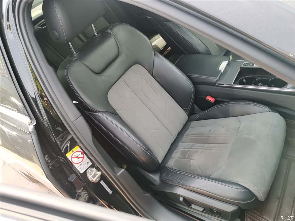 Audi A6L, 2021 25