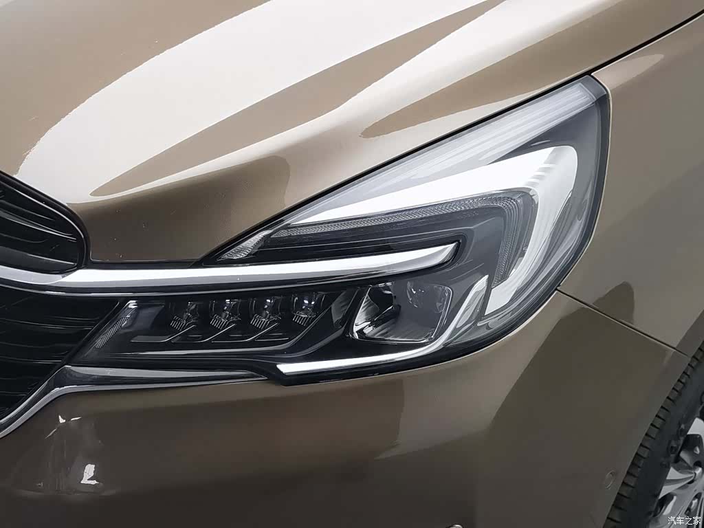 Buick GL8, 2020 7