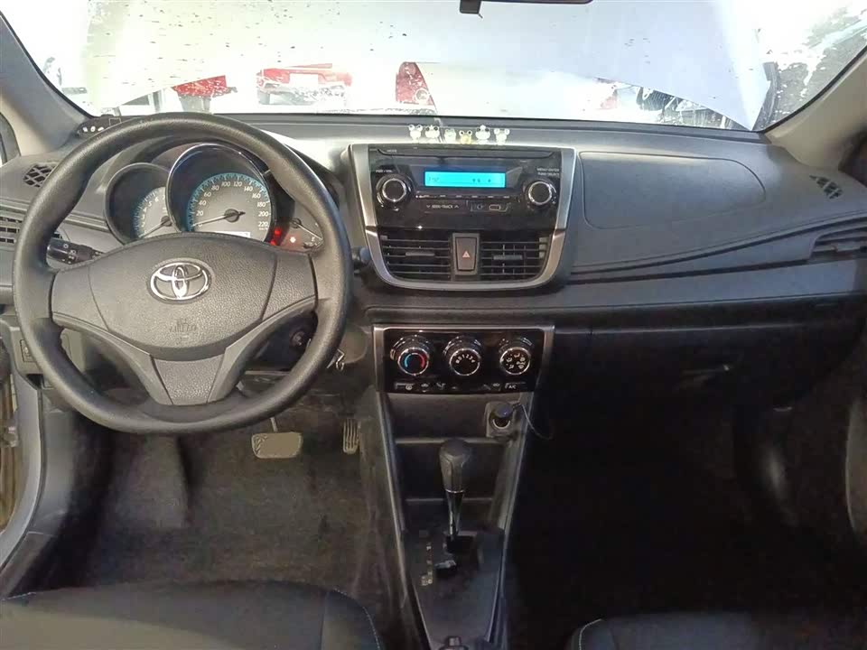 Toyota YARiS L Zhixuan