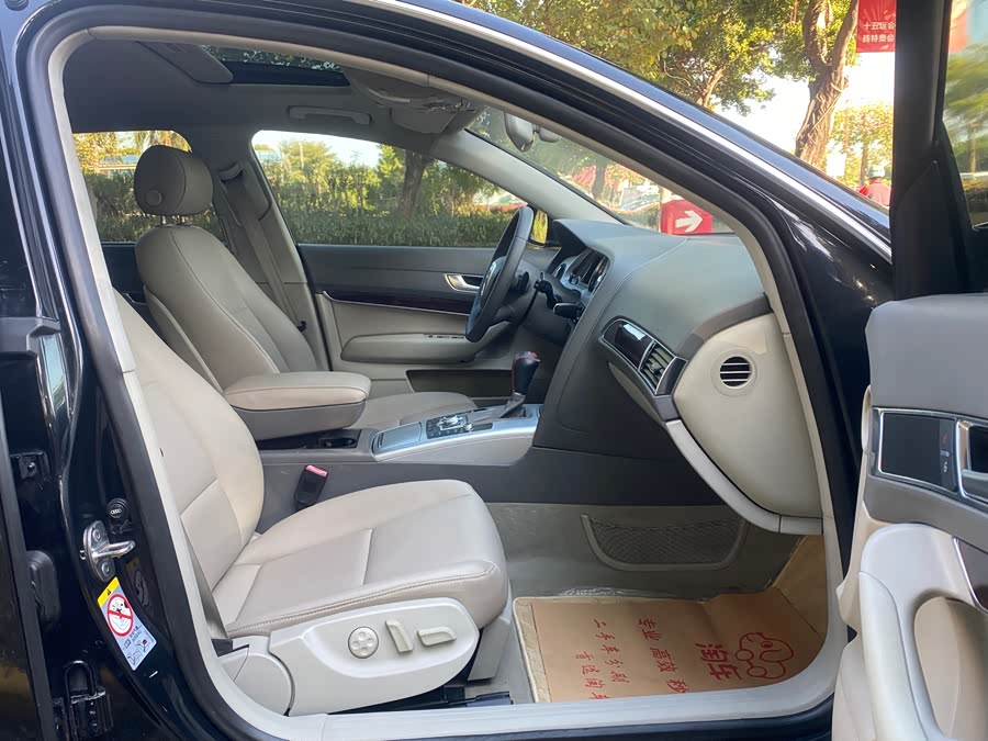 Audi A6L 2010, фото 6