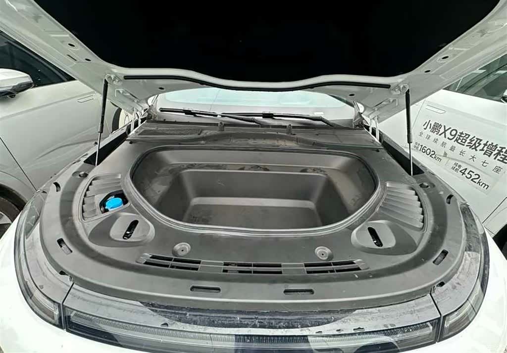 Xpeng G9, 2026 11