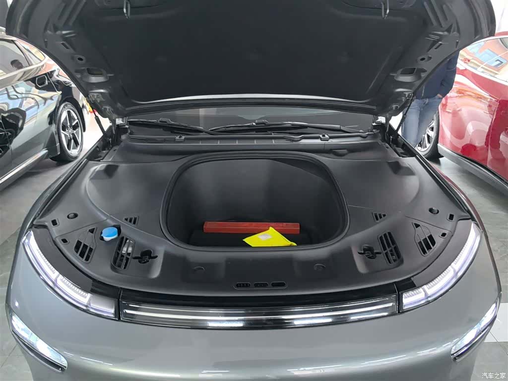 Xpeng P7, 2021 20