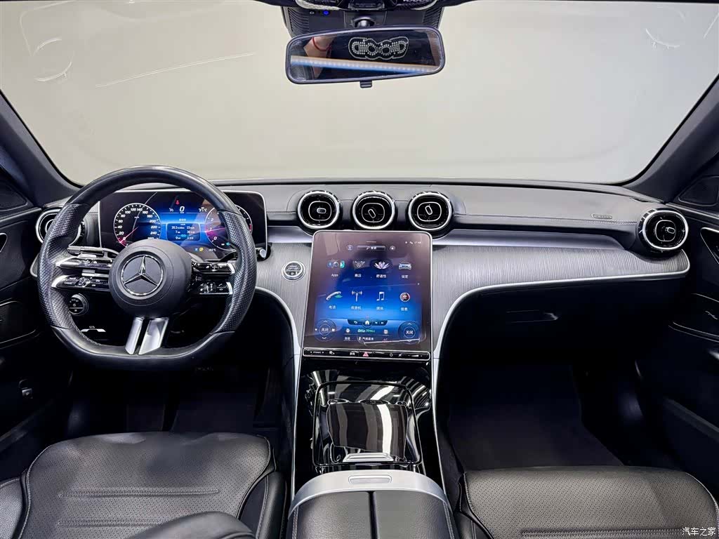 Mercedes-Benz C-Class, 2022 14