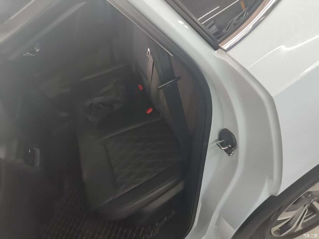 Wuling DHT, 2024 17