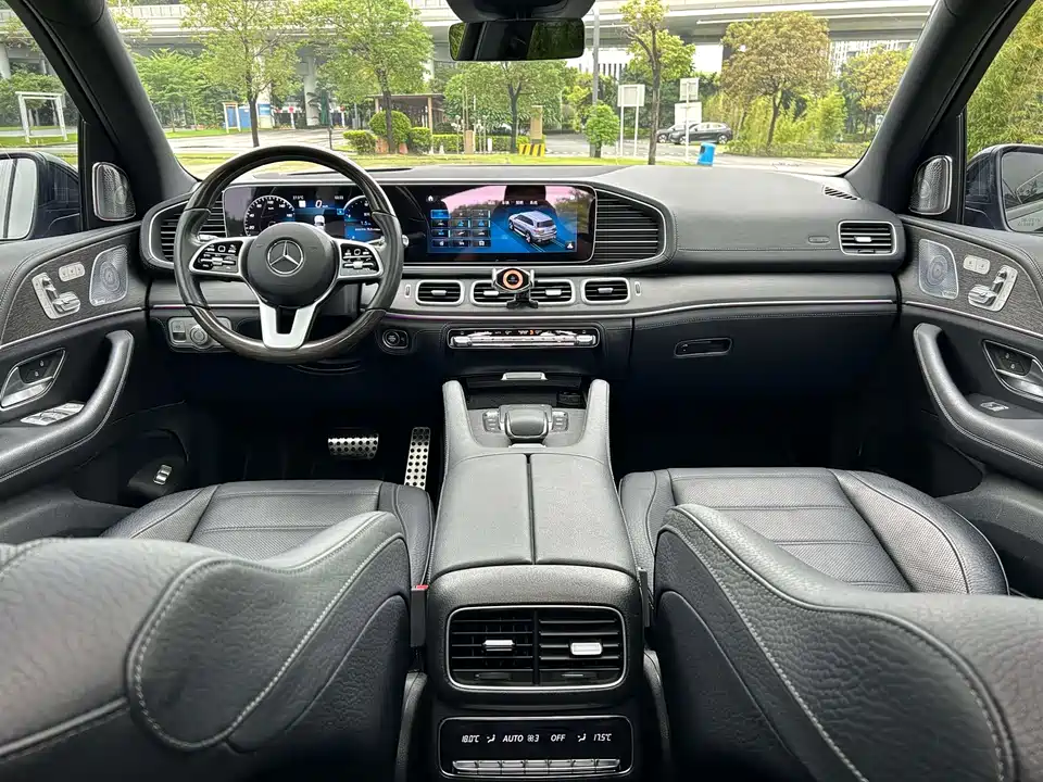 Mercedes-Benz GLS Mercedes-Benz GLS
