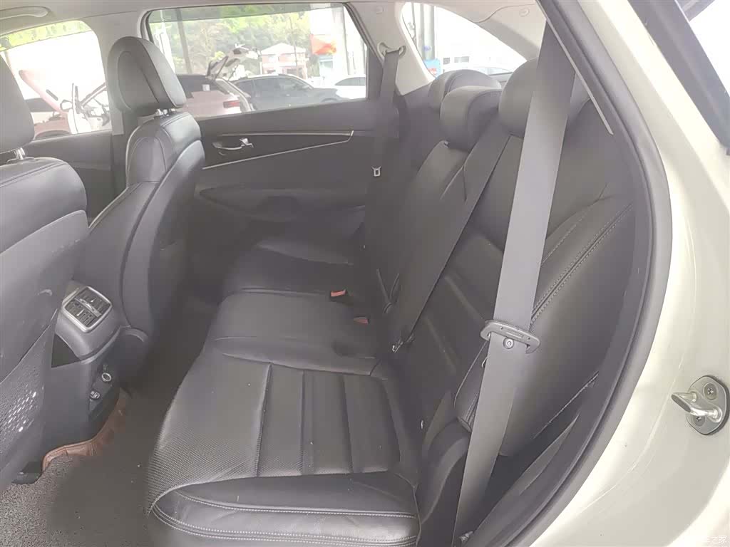 Kia L, 2015 13