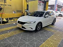 �͸� 2022�� 240TURBO CVT�Ƽ���