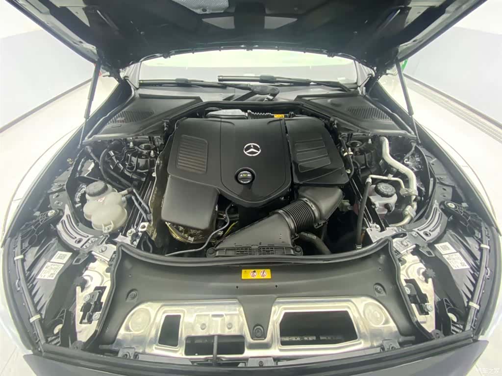 Mercedes-Benz E-Class, 2024 12